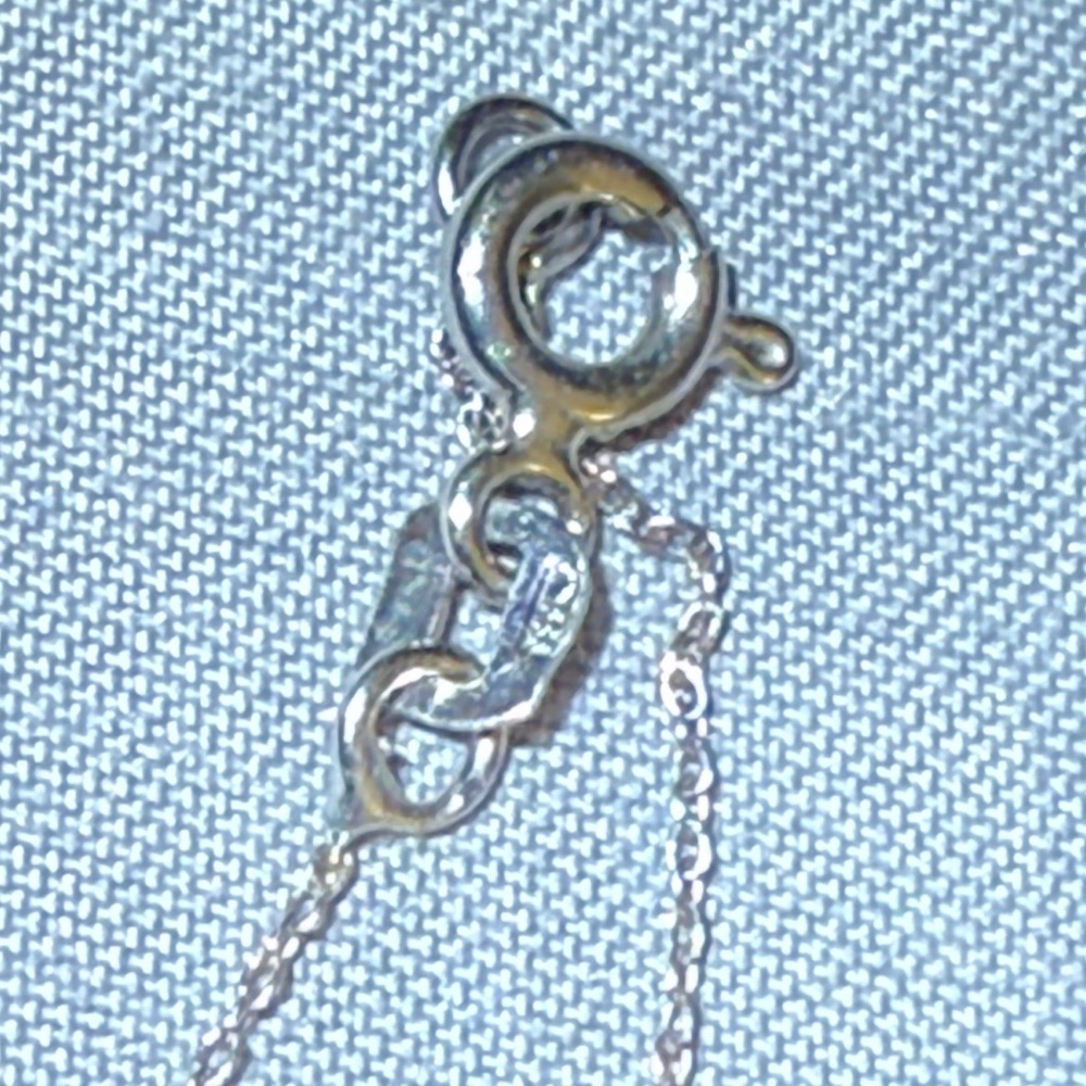 14K White gold Pendant Necklace with Clear Stone - Women's Jewelry - Picture 3 of 4